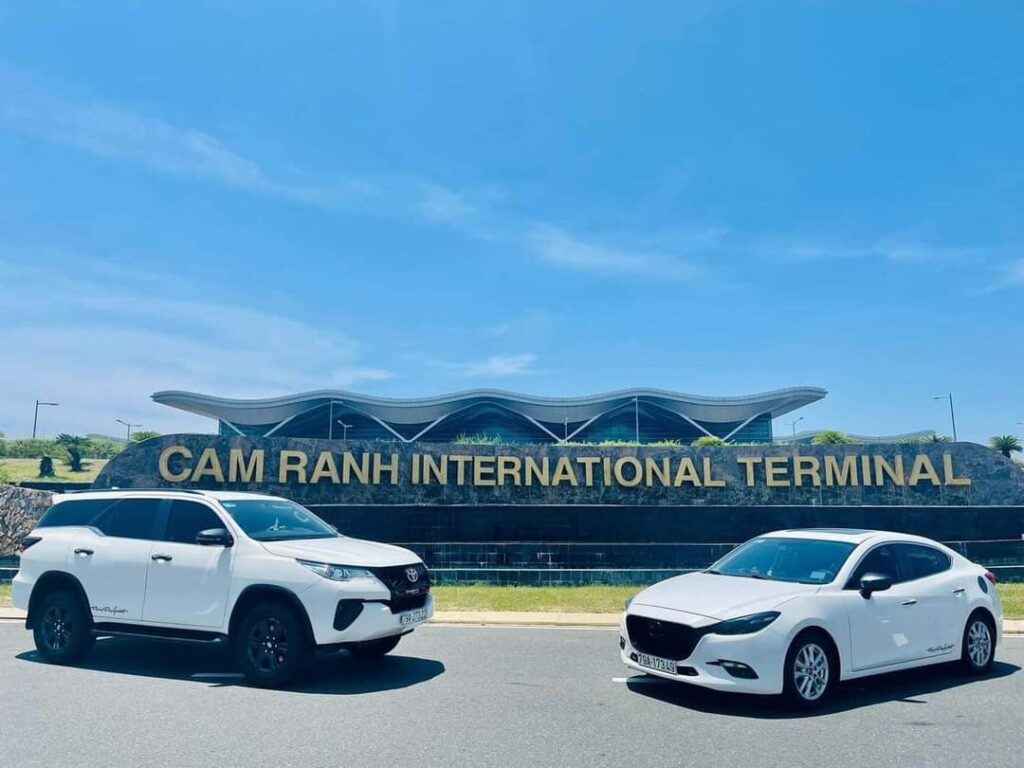 Xe đưa đón sân bay 1 Gia Thue Xe 7 Cho Tai Nha Trang Khanh Hoa