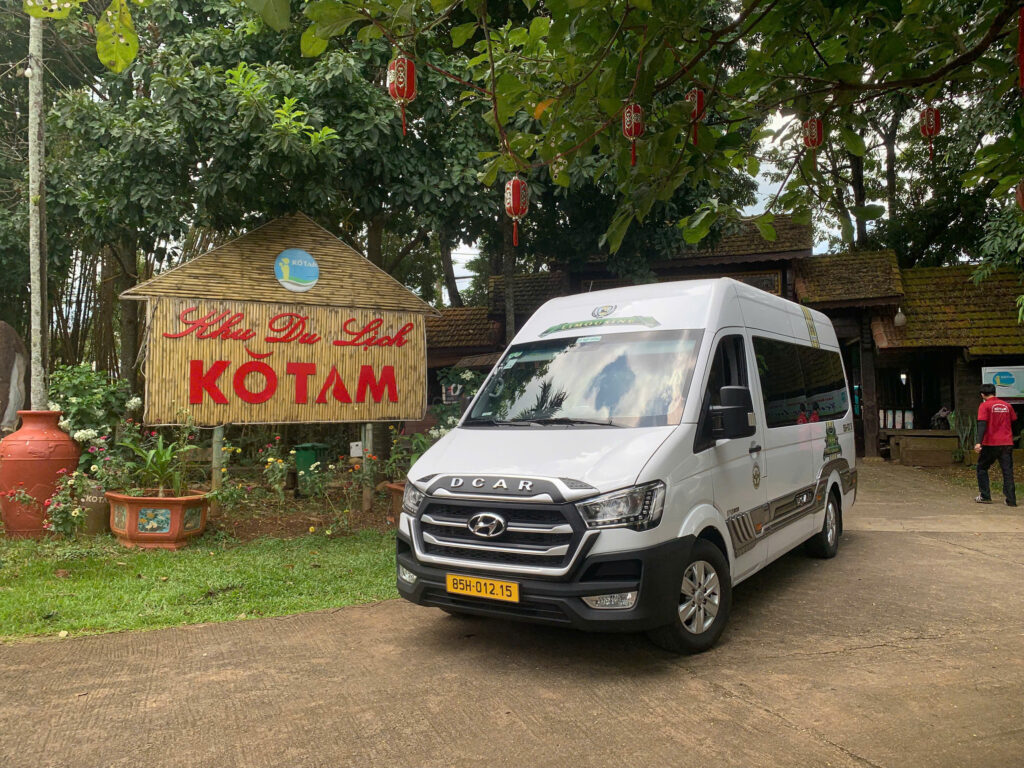 Xe Đi Liên Tỉnh 1 Z7064840820882 5dc0895a40388b663e74058a7a736ae4